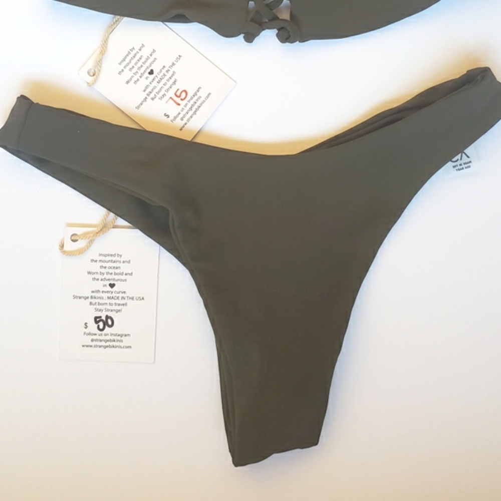 Strange Bikinis bottom, size xs